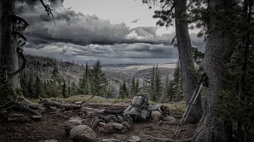 Day 1 - Camp at Demaris Lake 2